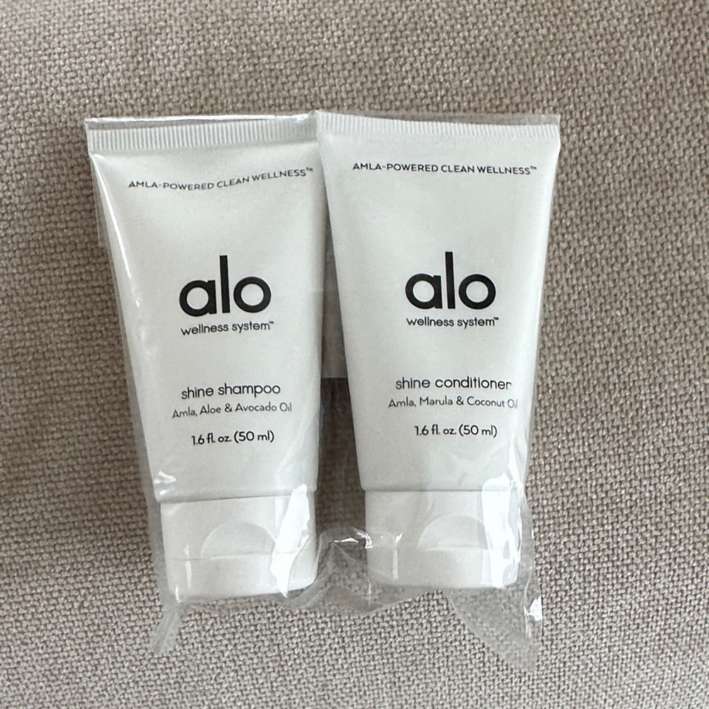 Alo shampoo and conditioner